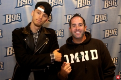 Machine Gun Kelly & Ward 1