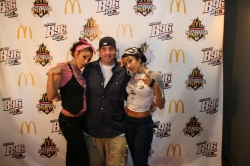 Ward 1 & Akon Girl Group
