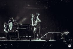 2017 Guns N Roses Chicago Concert • Photos