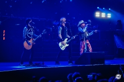 2017 Guns N Roses Chicago Concert • Photos