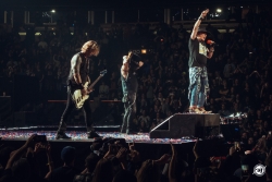 2017 Guns N Roses Chicago Concert • Photos