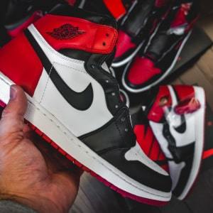Air Jordan 1 • Black Toe