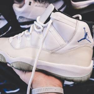 2001 Air Jordan 11 – Columbia