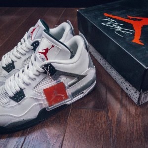 2012 Air Jordan 4 Retro “White/Cement”