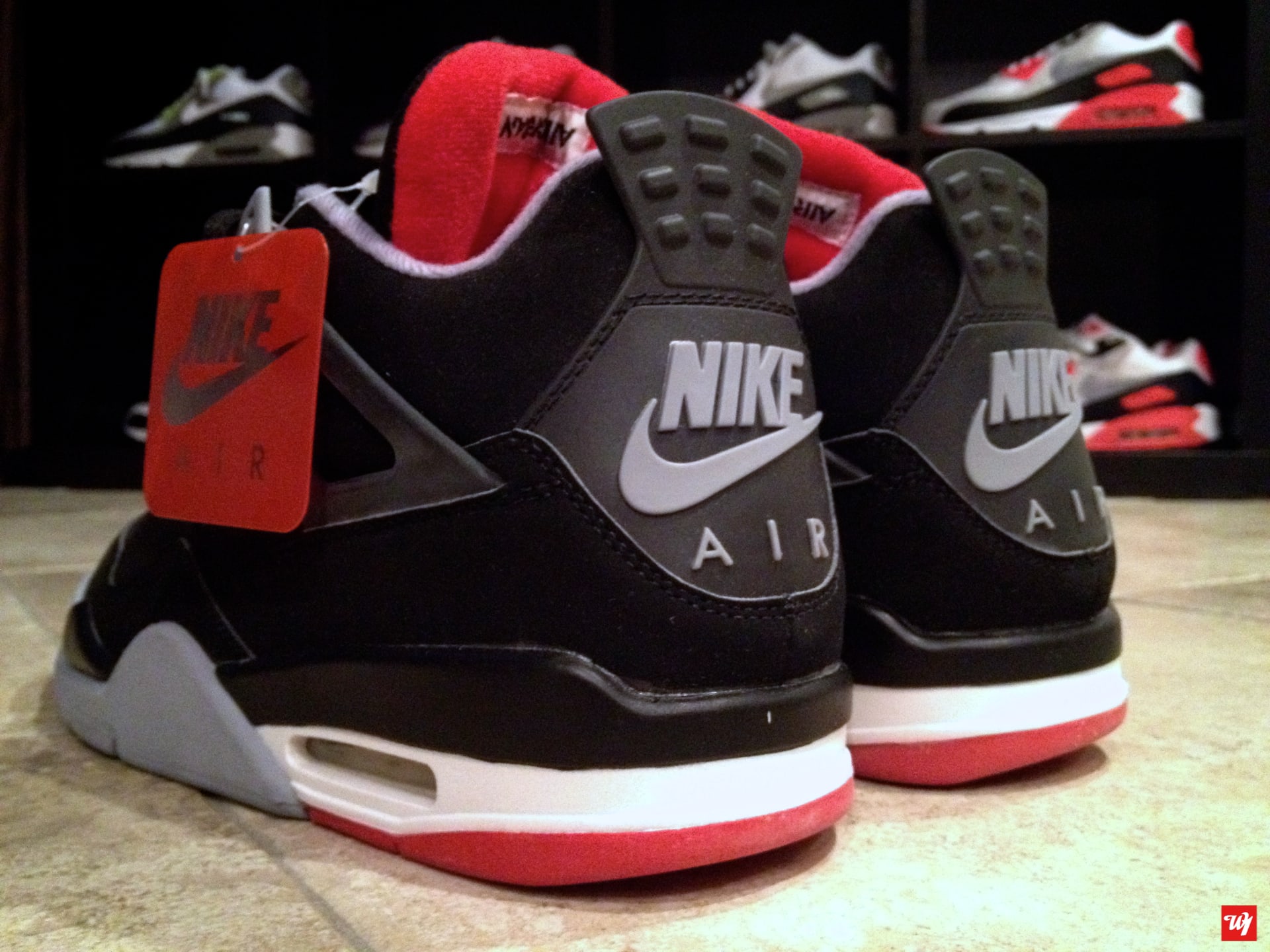 1999 Air Jordan 4 Retro • Bred