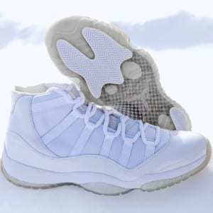 Air Jordan 11 • Anniversary