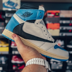 Air Jordan 1 Retro High x Fragment Design x Travis Scott