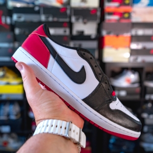 Air Jordan 1 OG Low – Black Toe