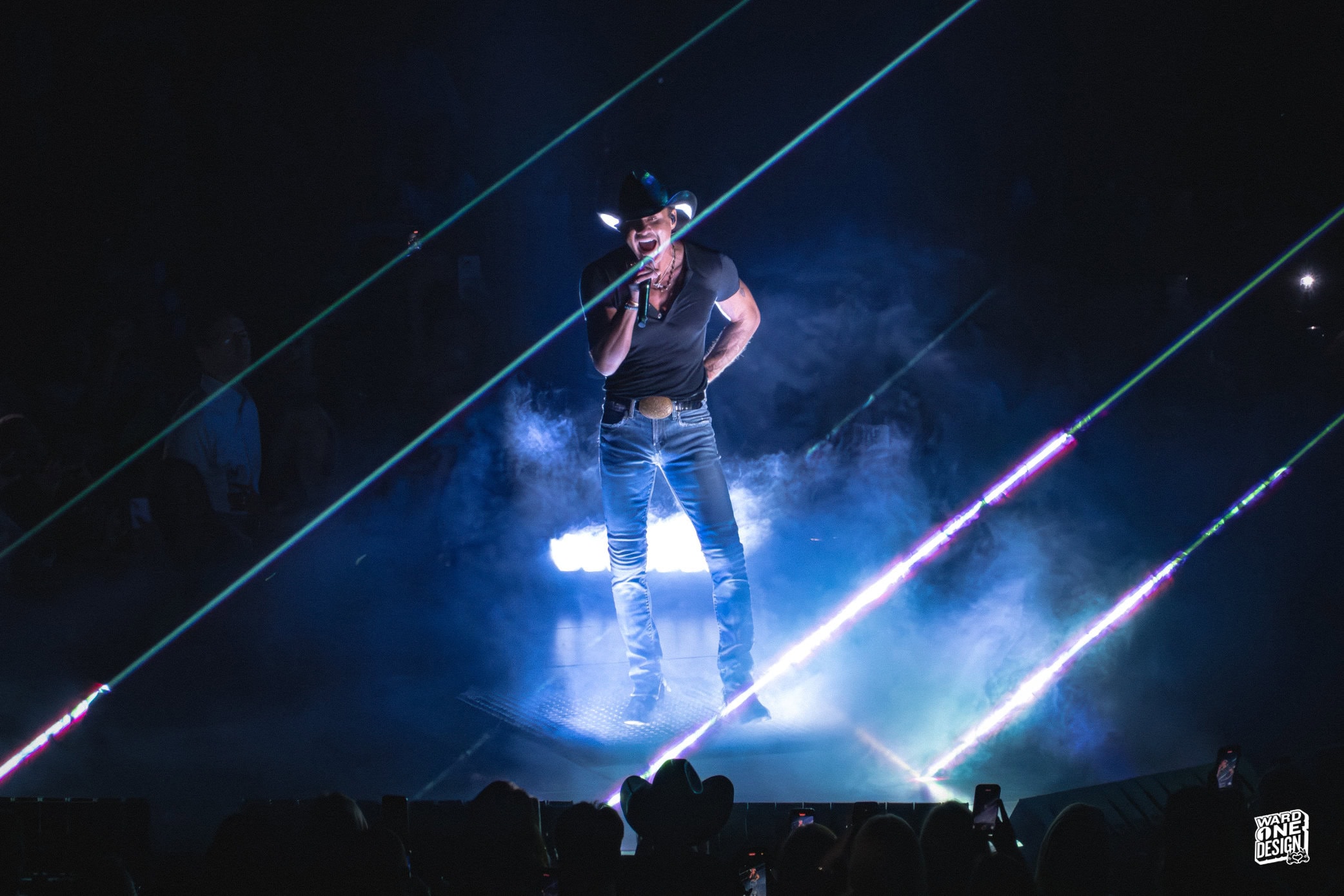 Tim McGraw – Standing Room Only Tour