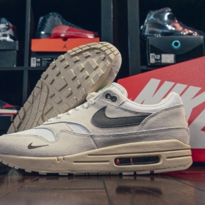 Air Max 1 • Ironstone
