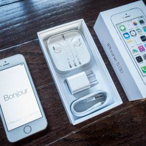 SOLD: Perfect iPhone 5s 64GB Silver