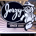 New Logo & Macbook Design for Jerzy